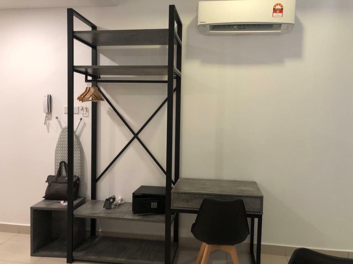 萨布霍姆维沃套房酒店 吉隆坡 外观 照片