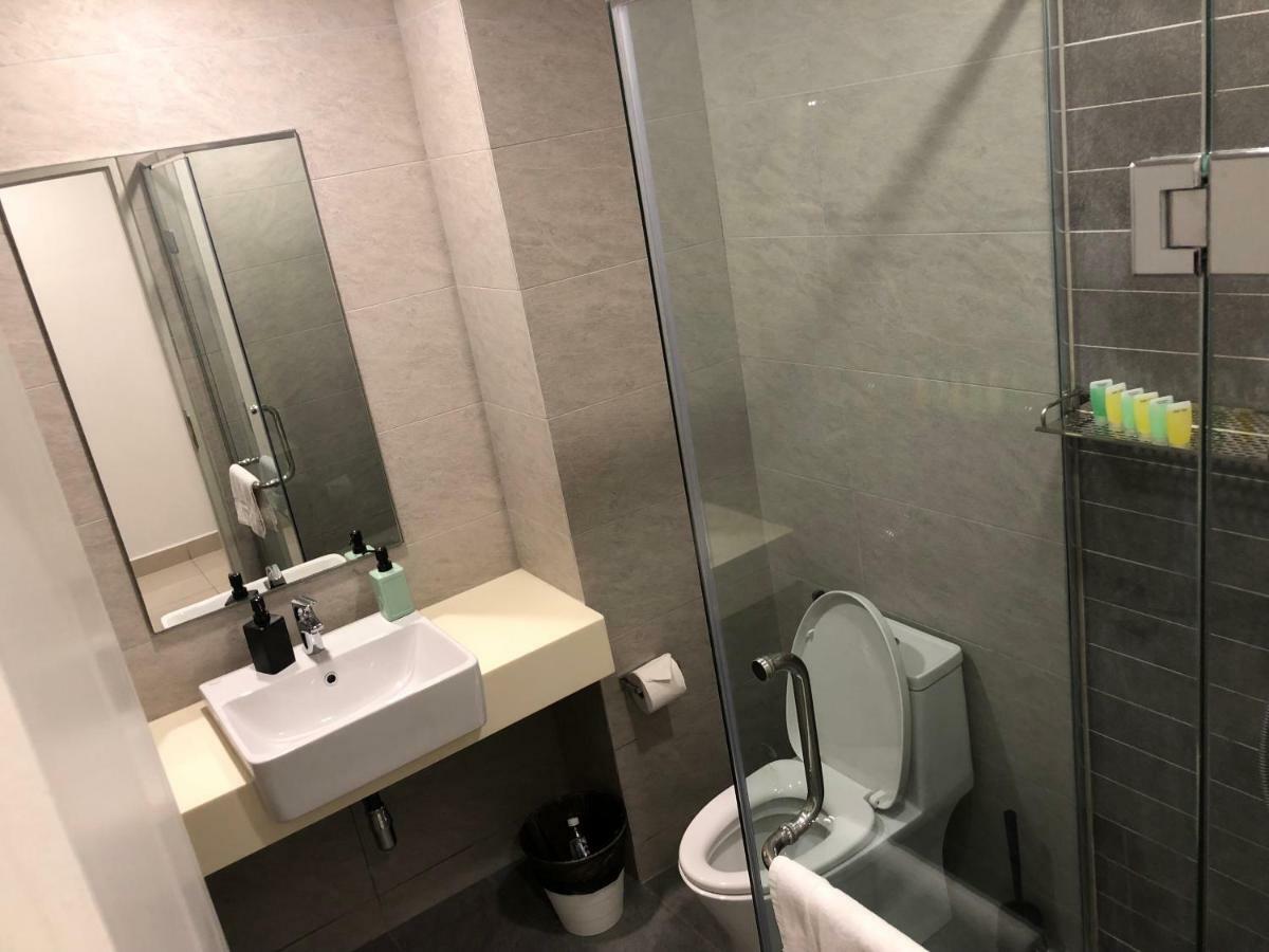 萨布霍姆维沃套房酒店 吉隆坡 外观 照片